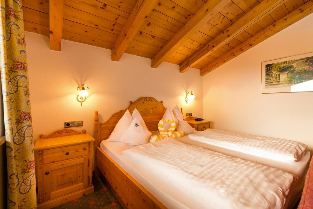 Hotel Schneeberg Family Spa Resort Ridanna Phòng bức ảnh
