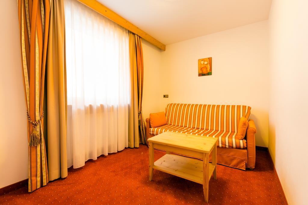 Hotel Schneeberg Family Spa Resort Ridanna Phòng bức ảnh