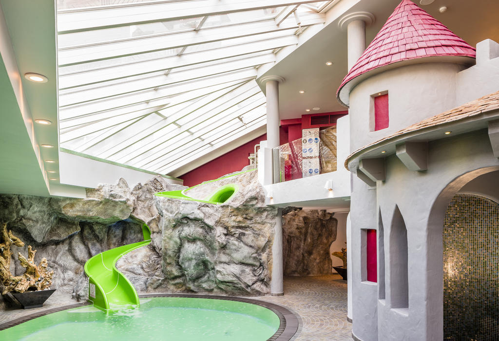 Hotel Schneeberg Family Spa Resort Ridanna Ngoại thất bức ảnh
