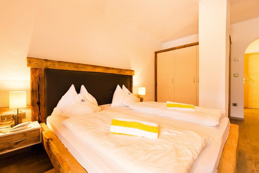Hotel Schneeberg Family Spa Resort Ridanna Ngoại thất bức ảnh