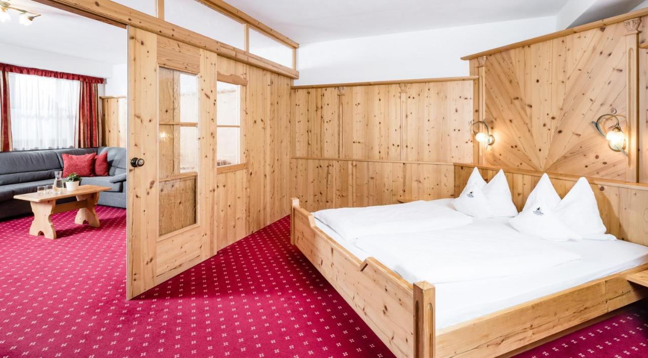 Hotel Schneeberg Family Spa Resort Ridanna Ngoại thất bức ảnh